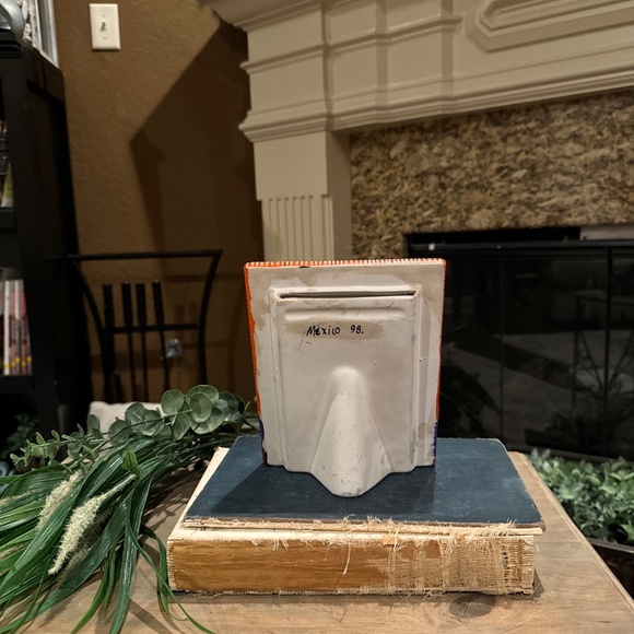 Mexican Talavera Photo Frame Freestanding Ceramic Picture Frame. - Picture 4 of 7